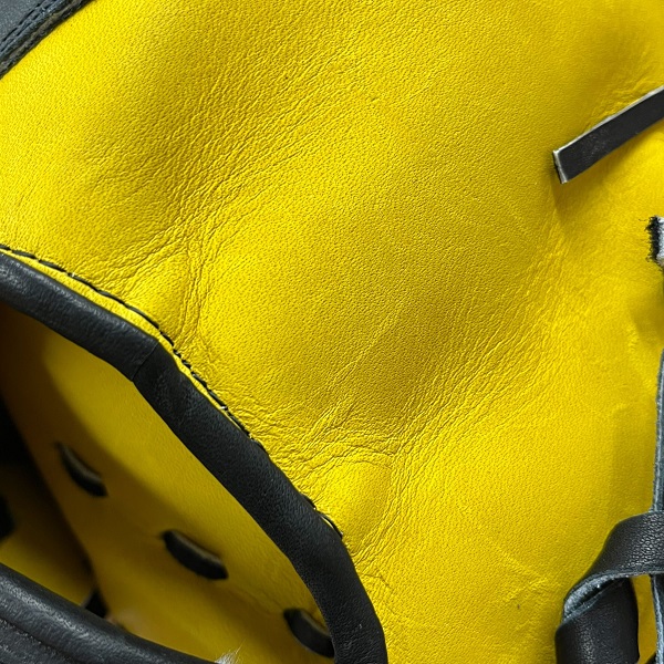 glove.jpg
